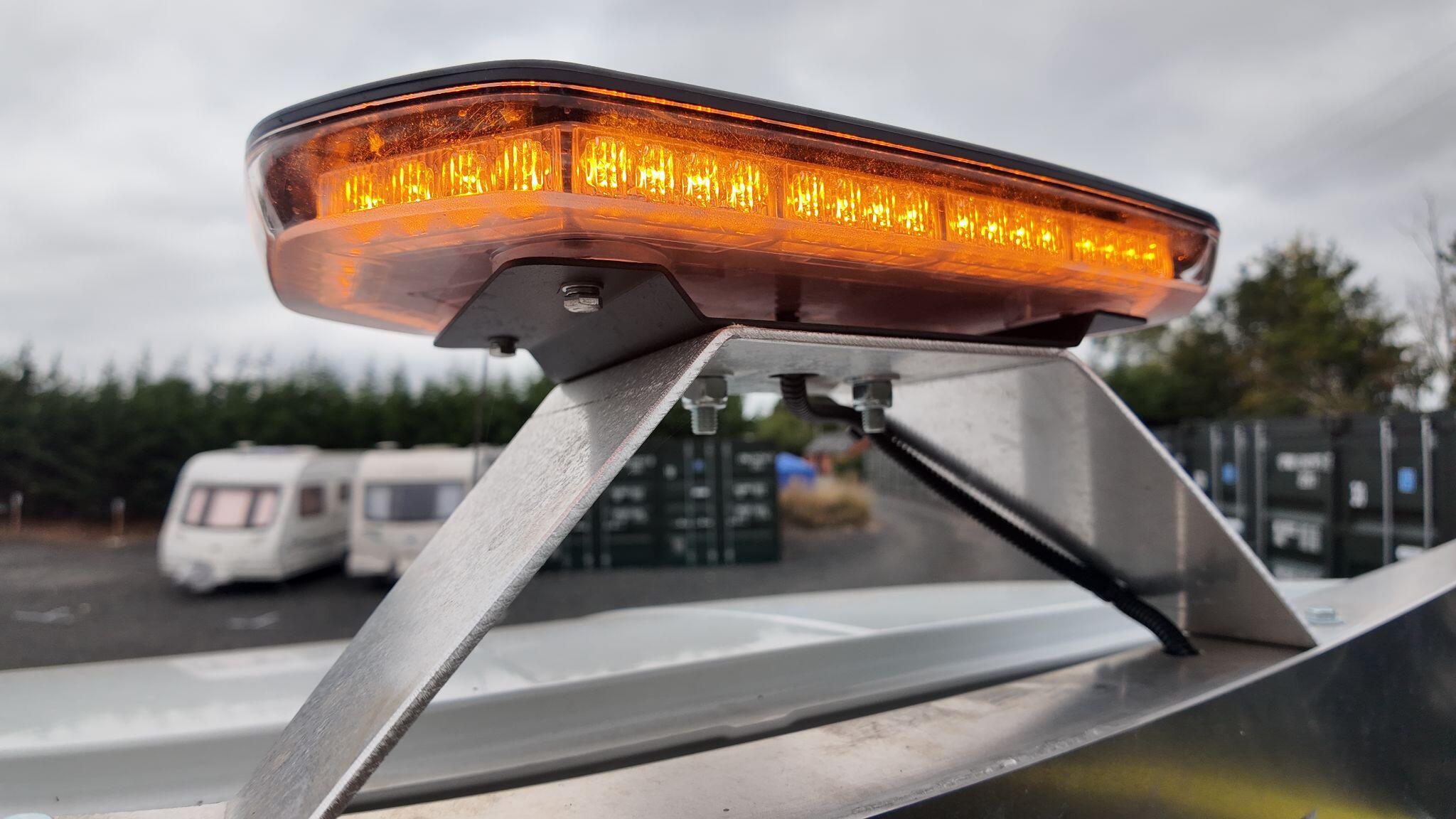 MAXUS Deliver 9 2.0l 150ps L3 Diesel RWD 4m TM Dropside