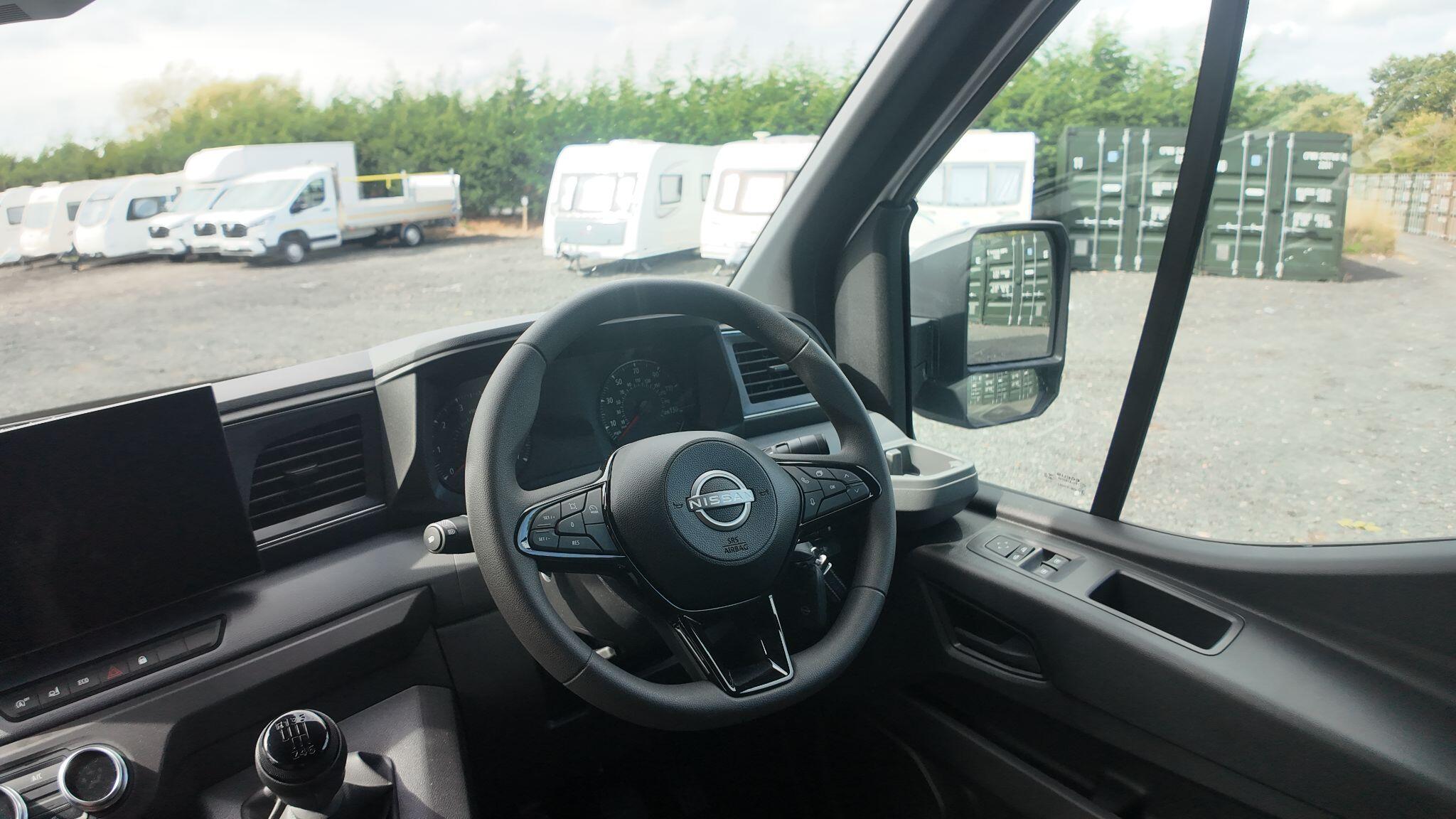 Nissan Interstar 2.0 dCi 35 Acenta L3 Euro 6 (s/s) 2dr