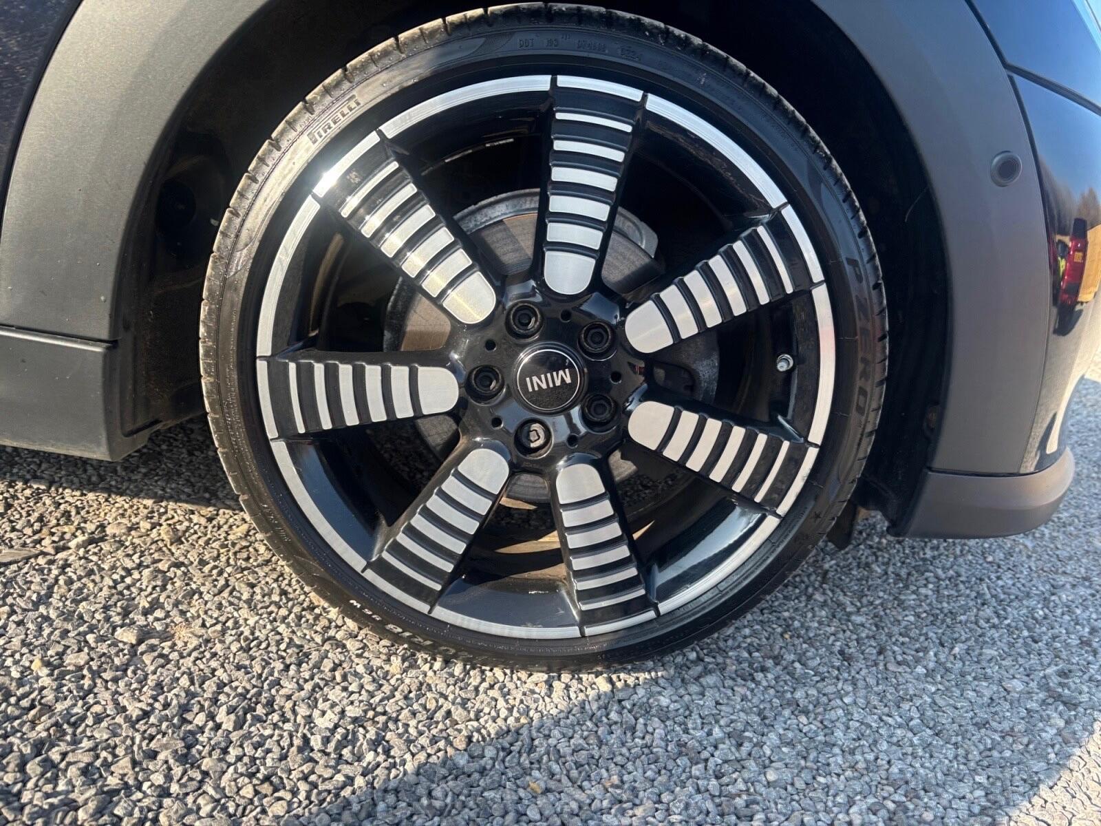 2023 MINI Hatch 1.5 Cooper Exclusive Steptronic Euro 6 (s/s) 3dr