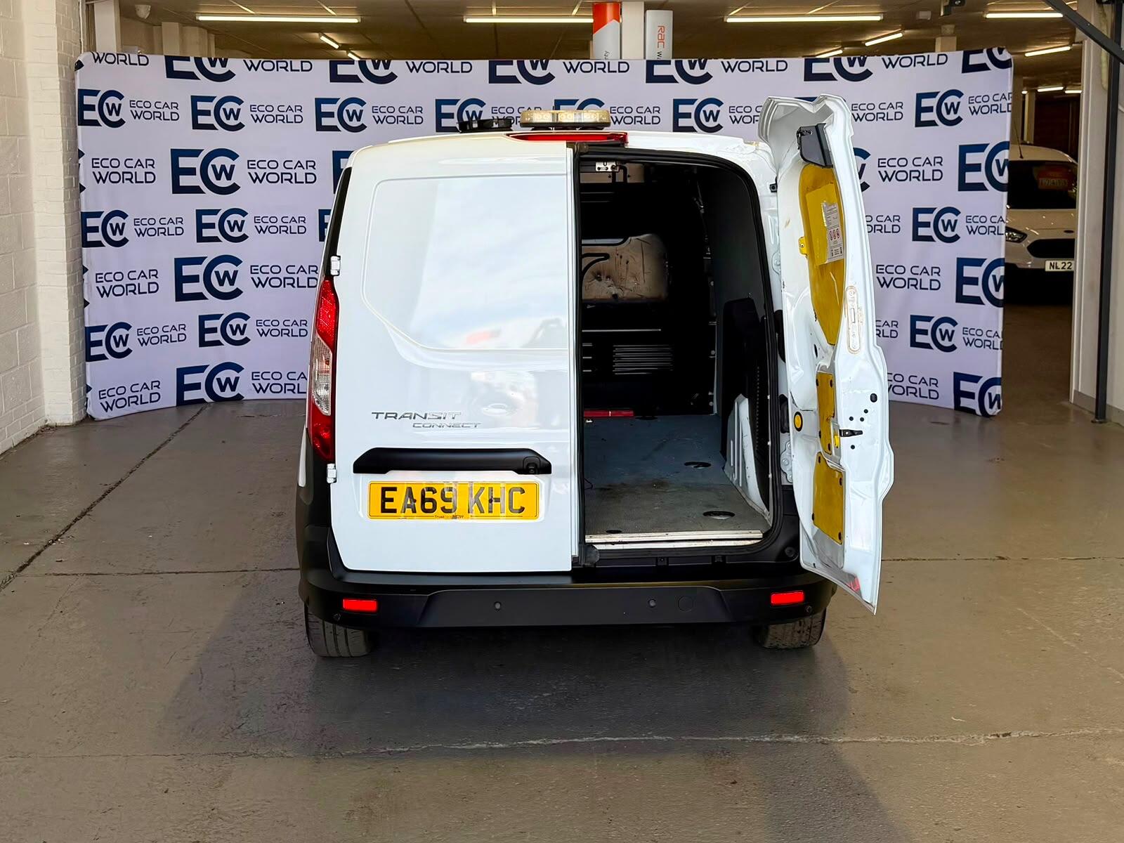 Ford Transit Connect - photo 11