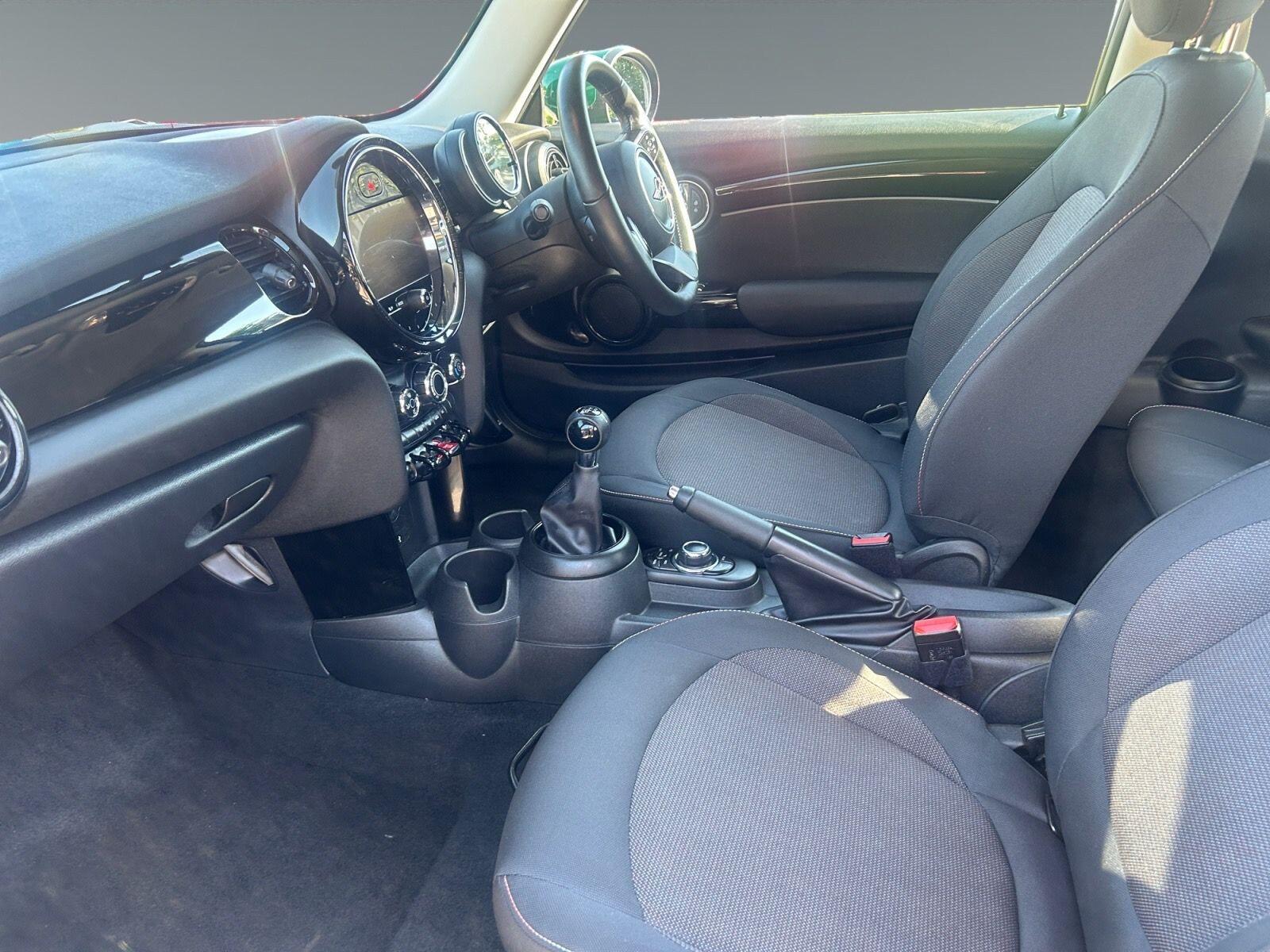2021 MINI Hatch 1.5 One Classic Euro 6 (s/s) 3dr