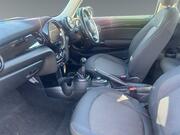 2021 MINI Hatch 1.5 One Classic Euro 6 (s/s) 3dr - Image 20