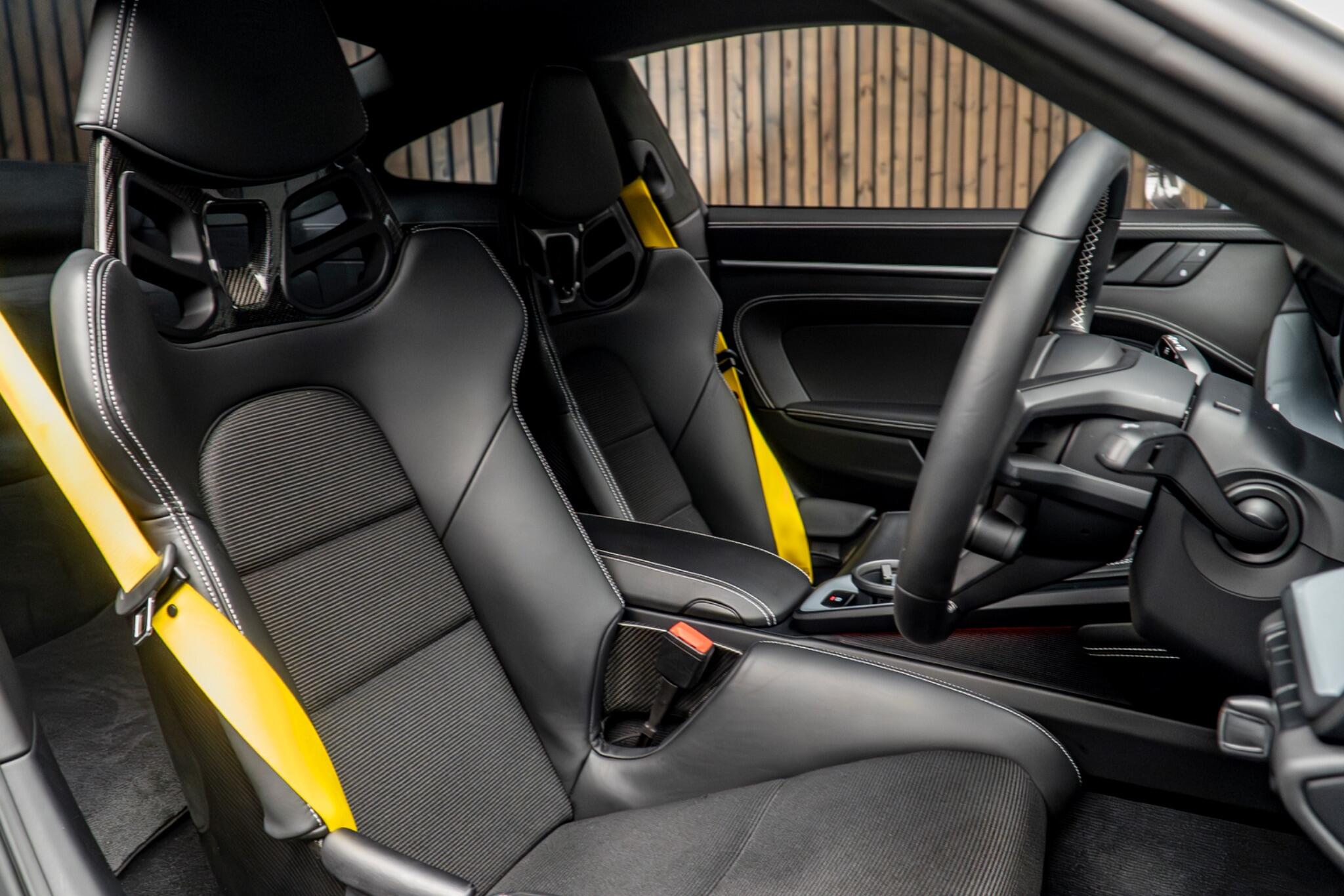 2022 PORSCHE 911 4.0 992 GT3 Touring Euro 6 2dr 2