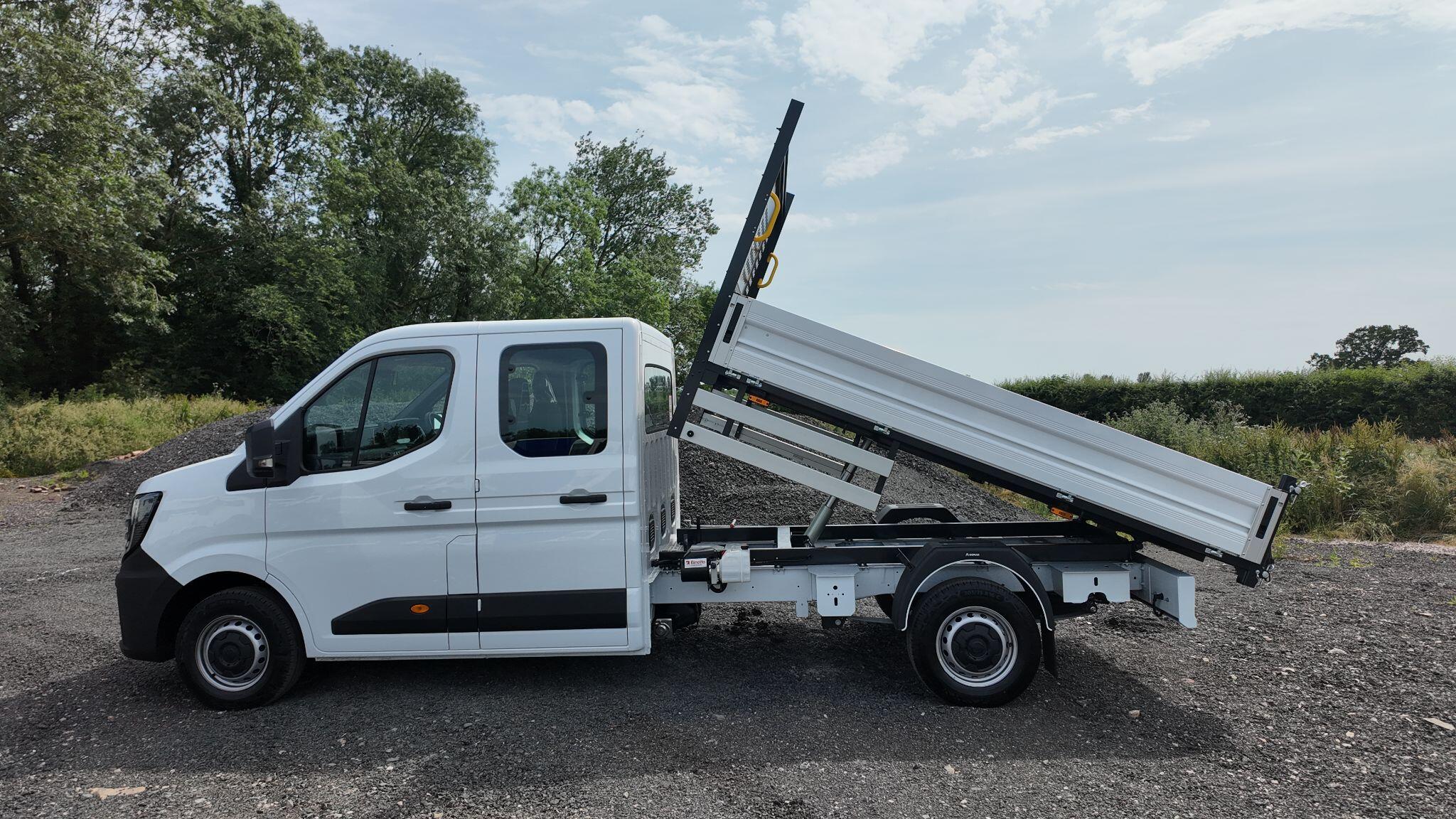 Nissan Interstar 2.0 dCi 35 Acenta L3 Euro 6 (s/s) 4dr