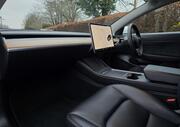 2021 Tesla Model 3 Standard Range Plus Auto RWD 4dr - Image 26