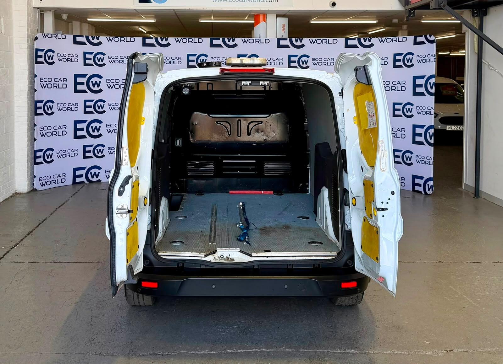 Ford Transit Connect - photo 12