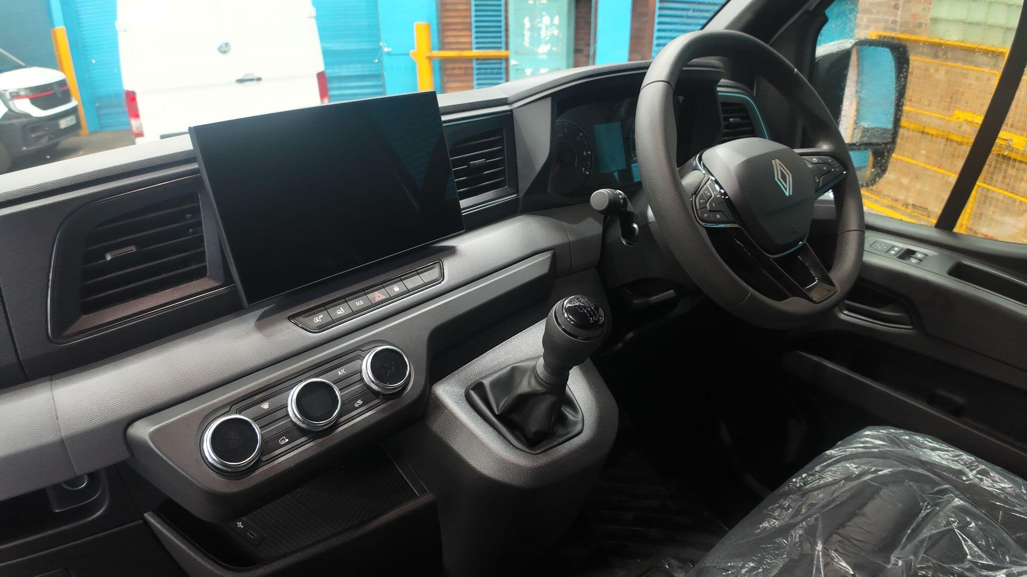 Renault Master 2.0 dCi LL35 Advance Platform Cab L3 H1 Euro 6 (s/s) 2dr