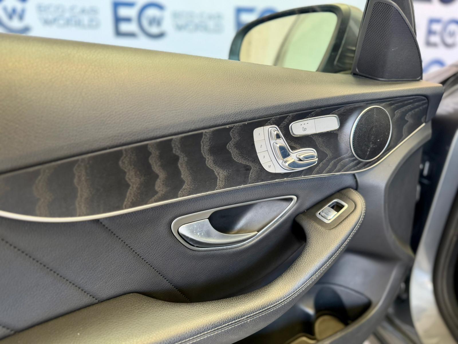 Mercedes-Benz C Class - photo 25