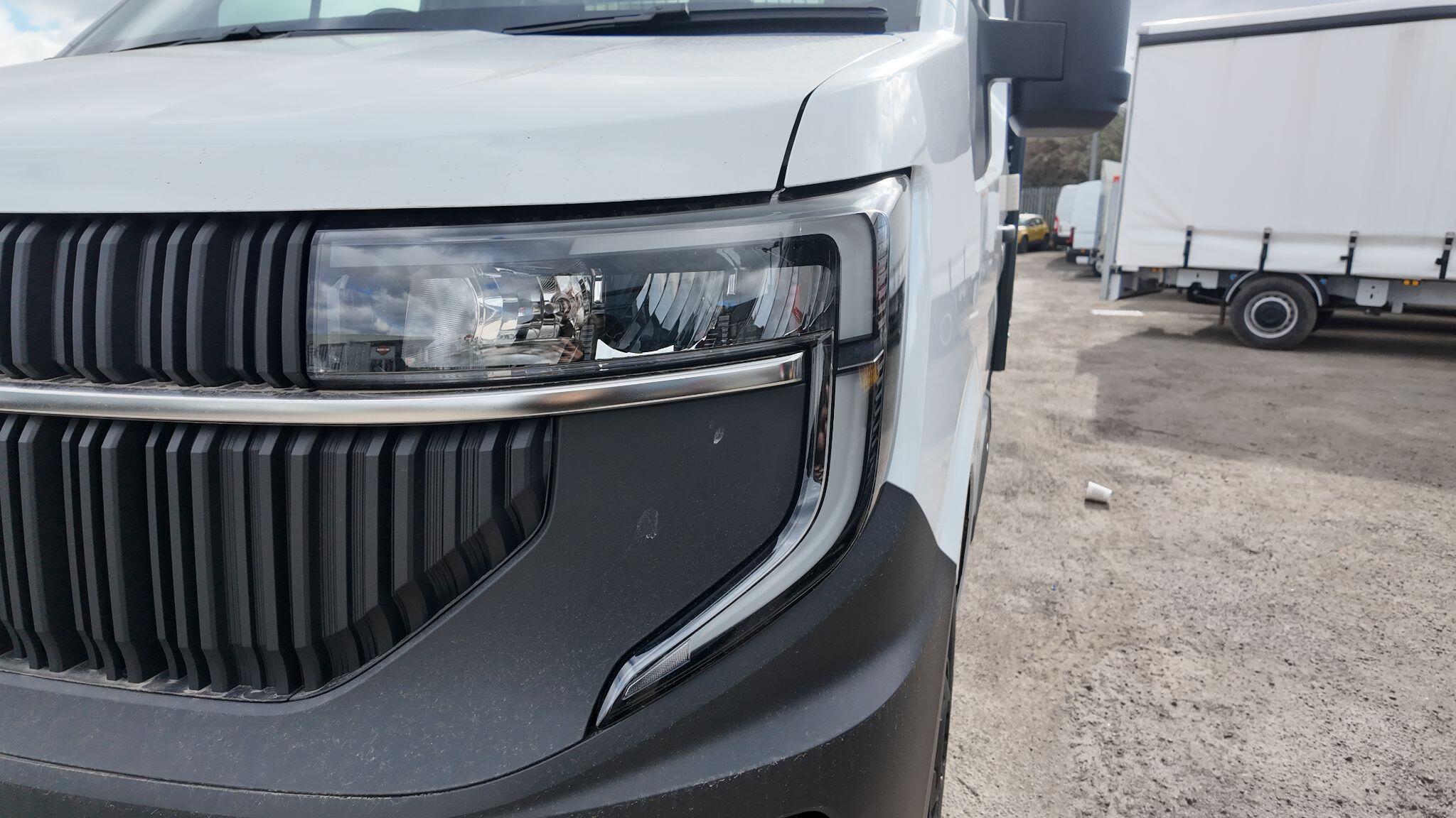 Renault Master 2.0 dCi LL35 Advance L3 H1 Euro 6 (s/s) 2dr (Rear Corner Pillars)