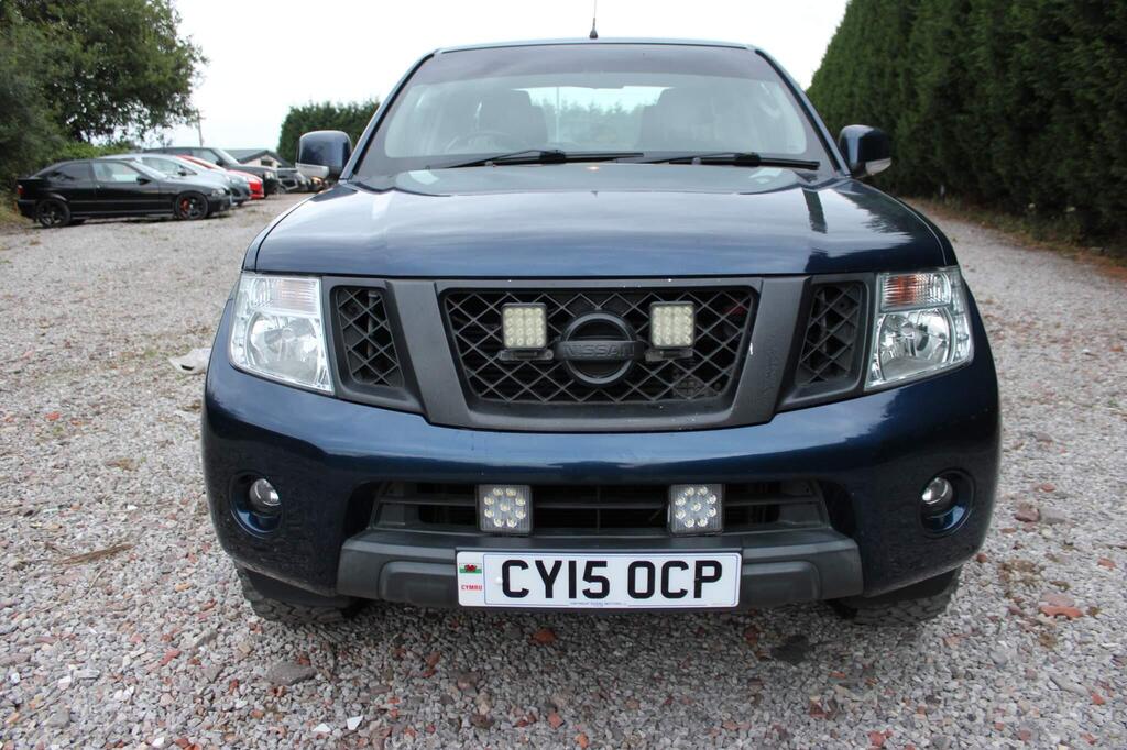 Nissan Navara - Thumbnail 10