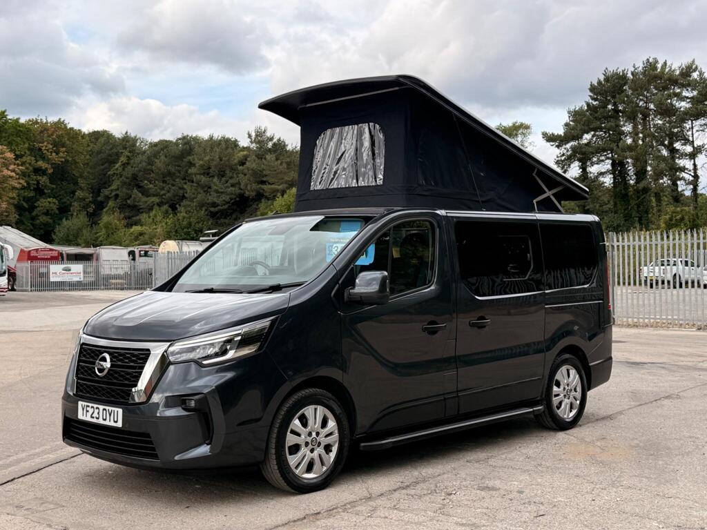 Nissan NV300 Poptop Camper 2.0