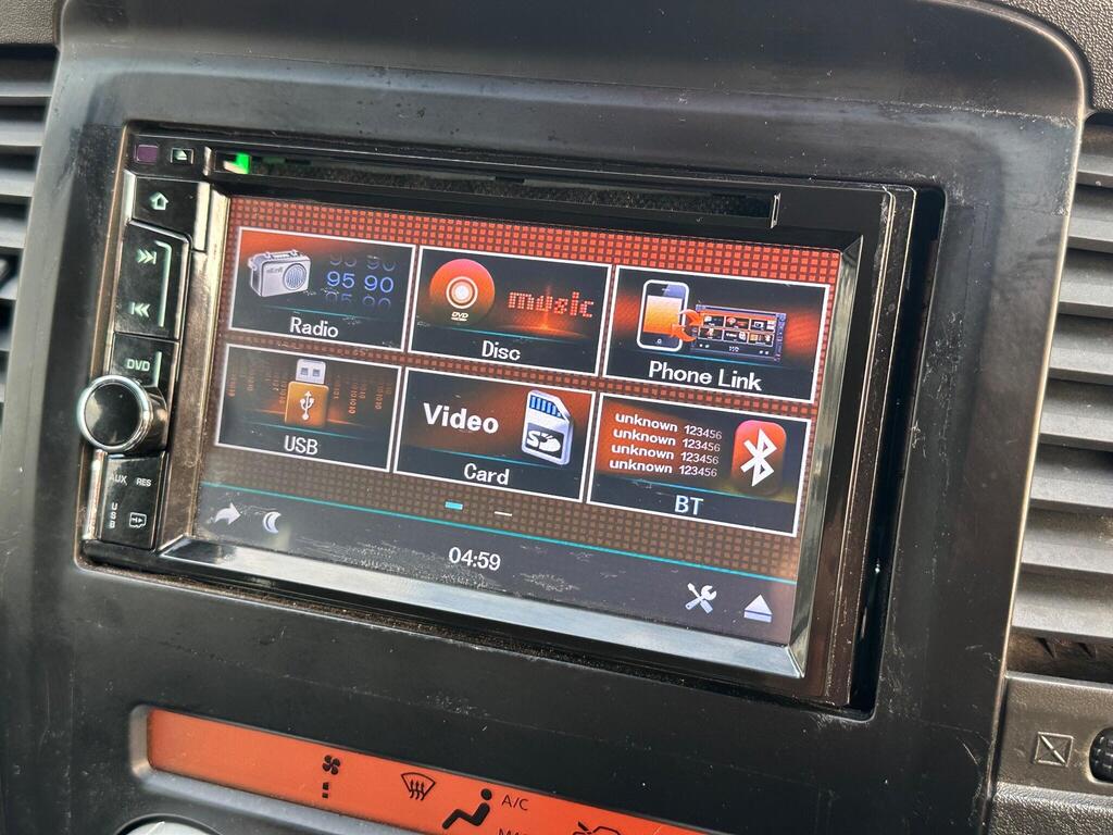 Nissan  Navara - Thumbnail 8