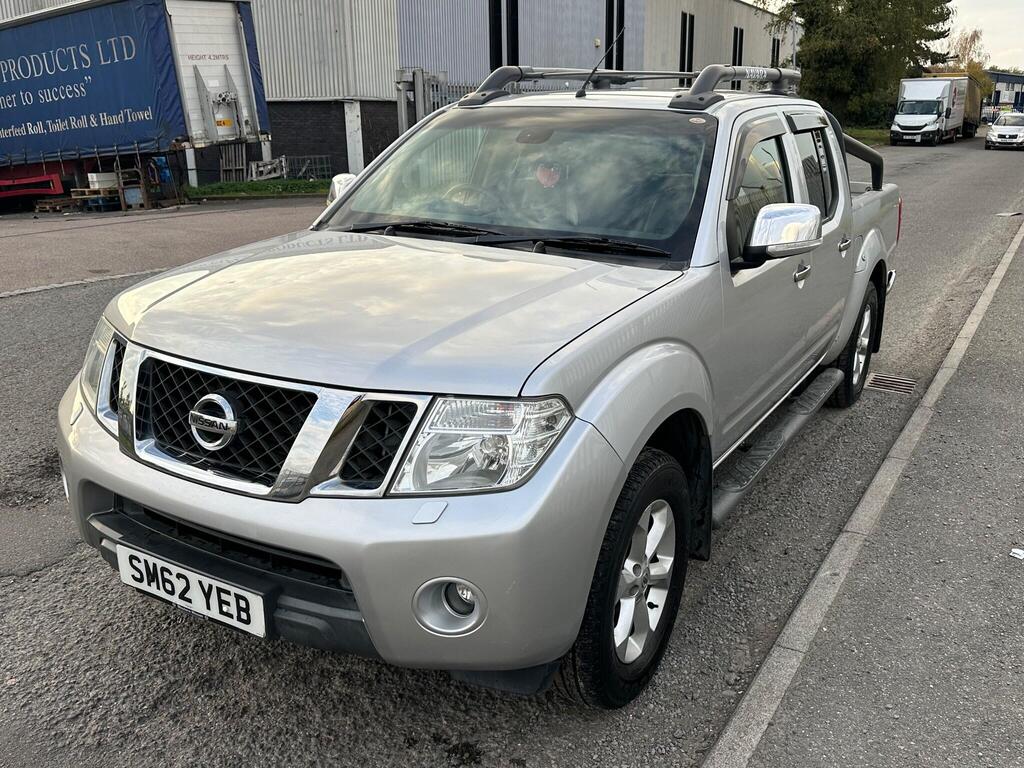 Nissan  Navara - Thumbnail 3
