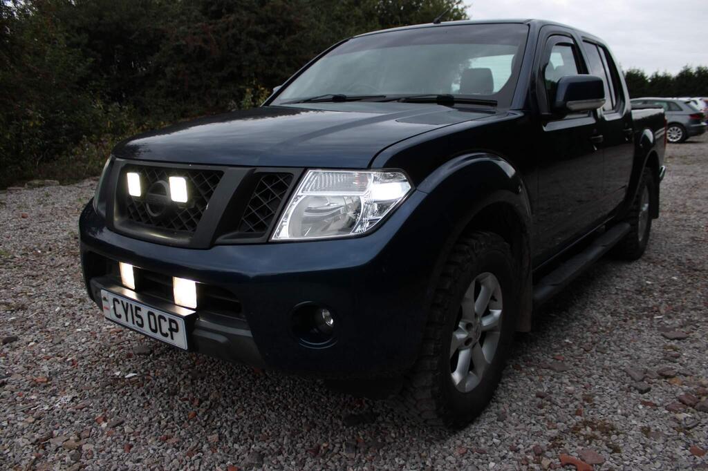 Nissan Navara - Thumbnail 9