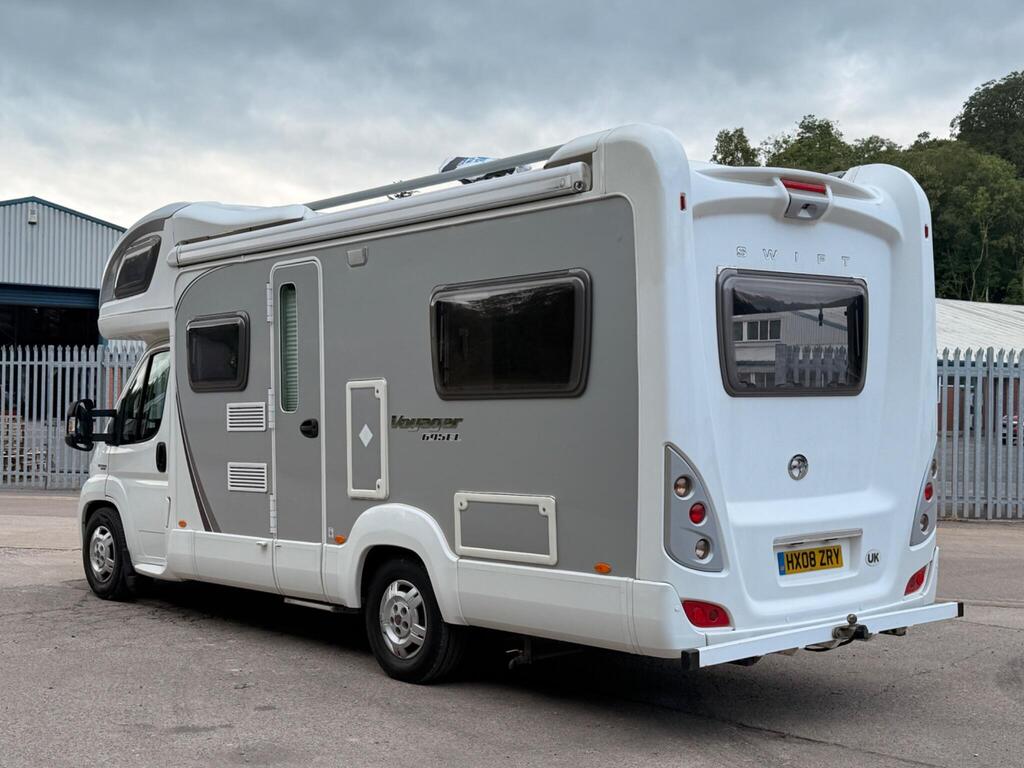 Swift Voyager 695 EL Coachbuilt 2.3