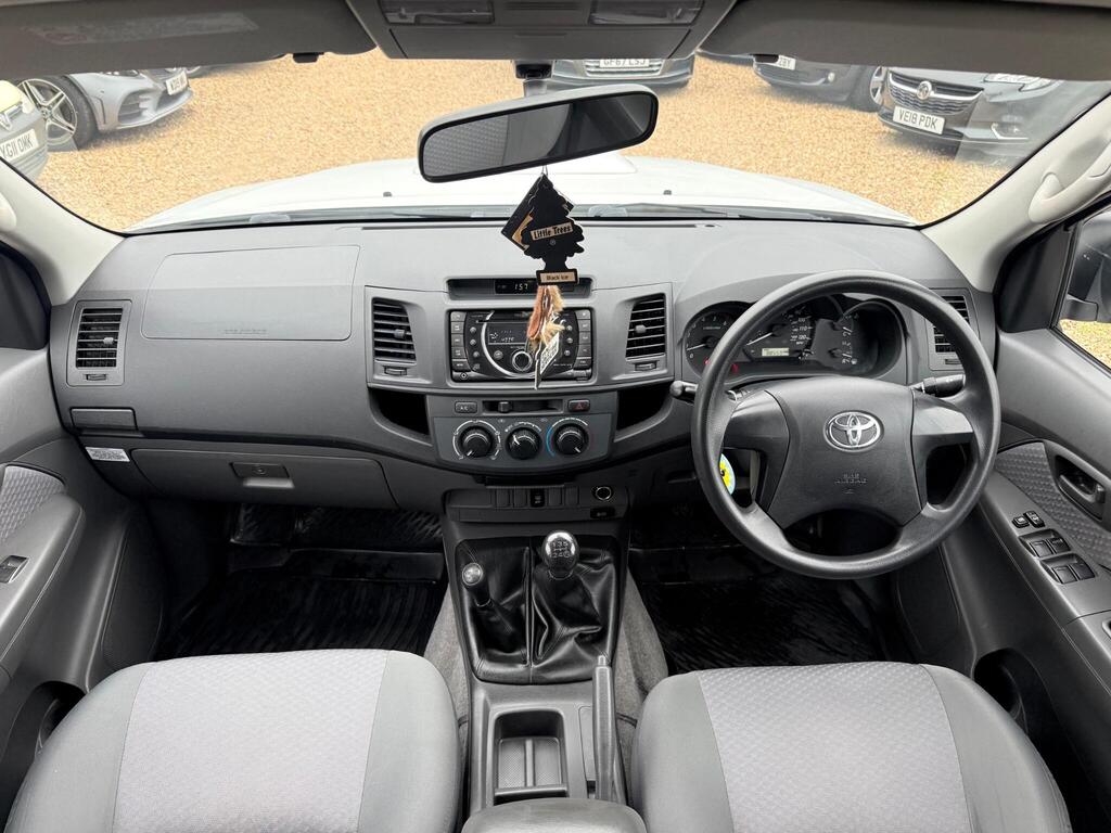 Toyota Toyota hilux  - Thumbnail 11