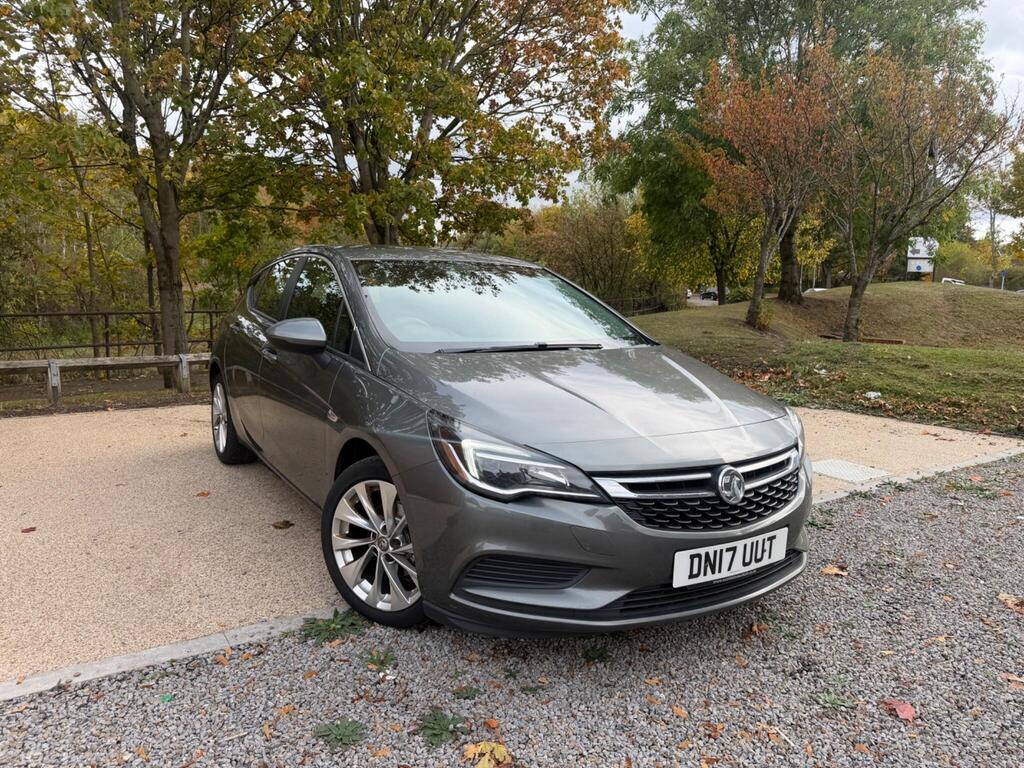 Vauxhall Astra - photo 1