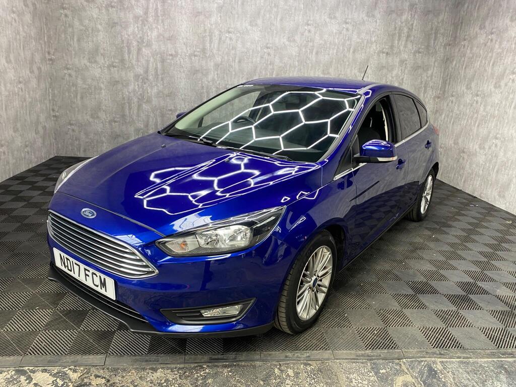 Ford Focus Hatchback 1.0T EcoBoost Zetec Edition Euro 6 (s/s) 5dr
