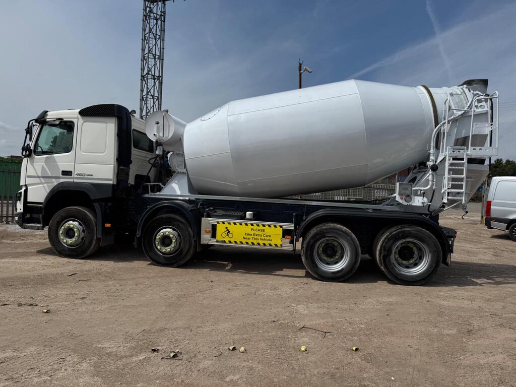 Volvo FMX Concrete Mixer 460 large volume truck mixer