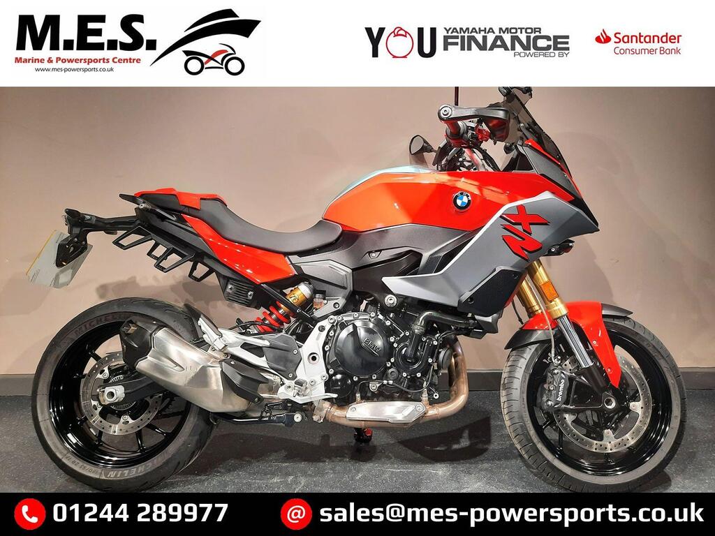 BMW F 900 XR