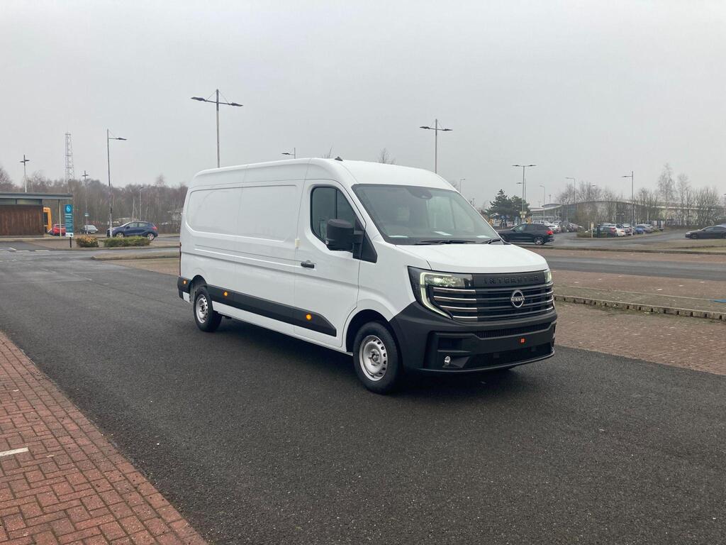 Nissan Interstar