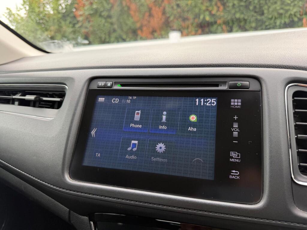 2016 Honda HR-V thumbnail 29