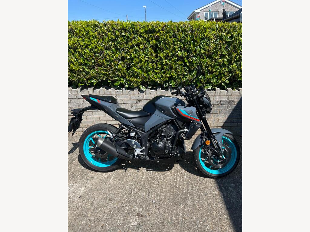 Yamaha MT-03