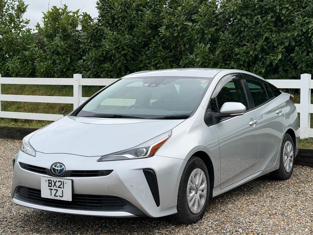 2021 Toyota Prius thumbnail 8