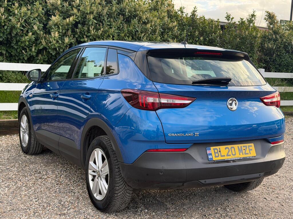 2020 Vauxhall Grandland X thumbnail 5