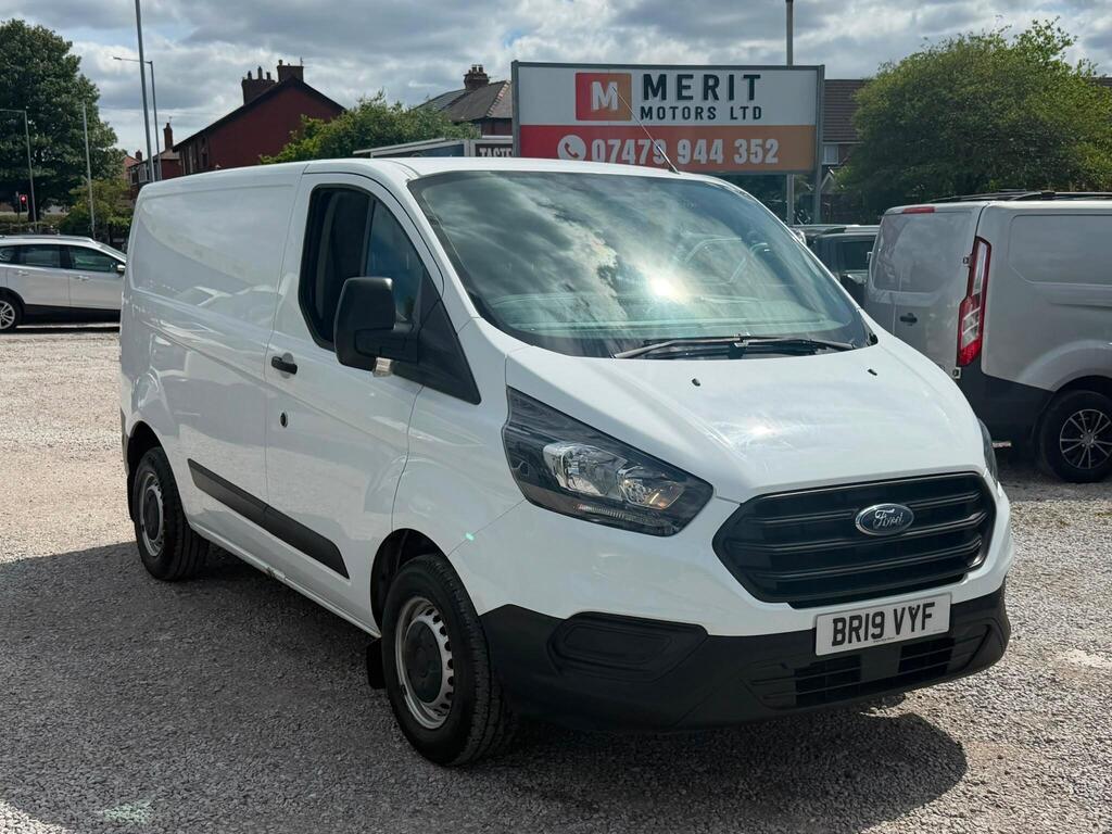 Ford Transit Custom Panel Van 2.0 300 EcoBlue L1 H1 Euro 6 5dr