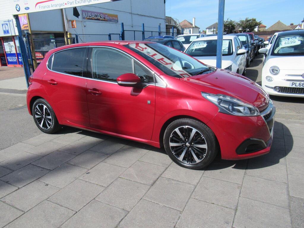Peugeot 208 Hatchback 1.2 PureTech Tech Edition Euro 6 (s/s) 5dr