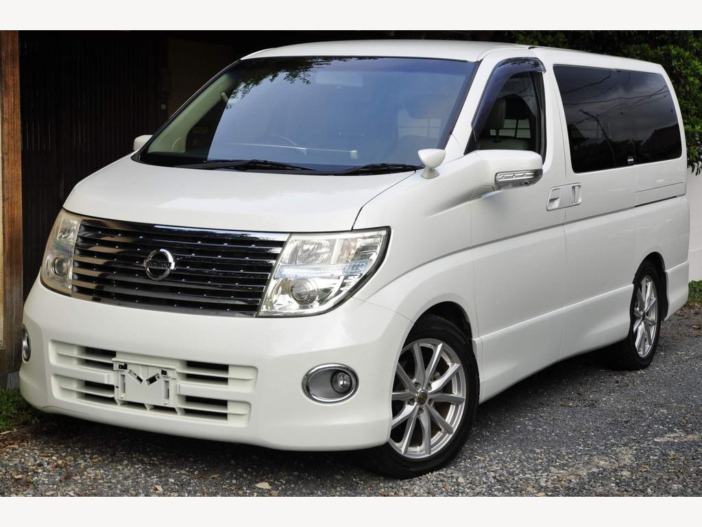 Nissan Elgrand MPV HIGHWAY STAR 4WD SILVER LEATHER EDN
