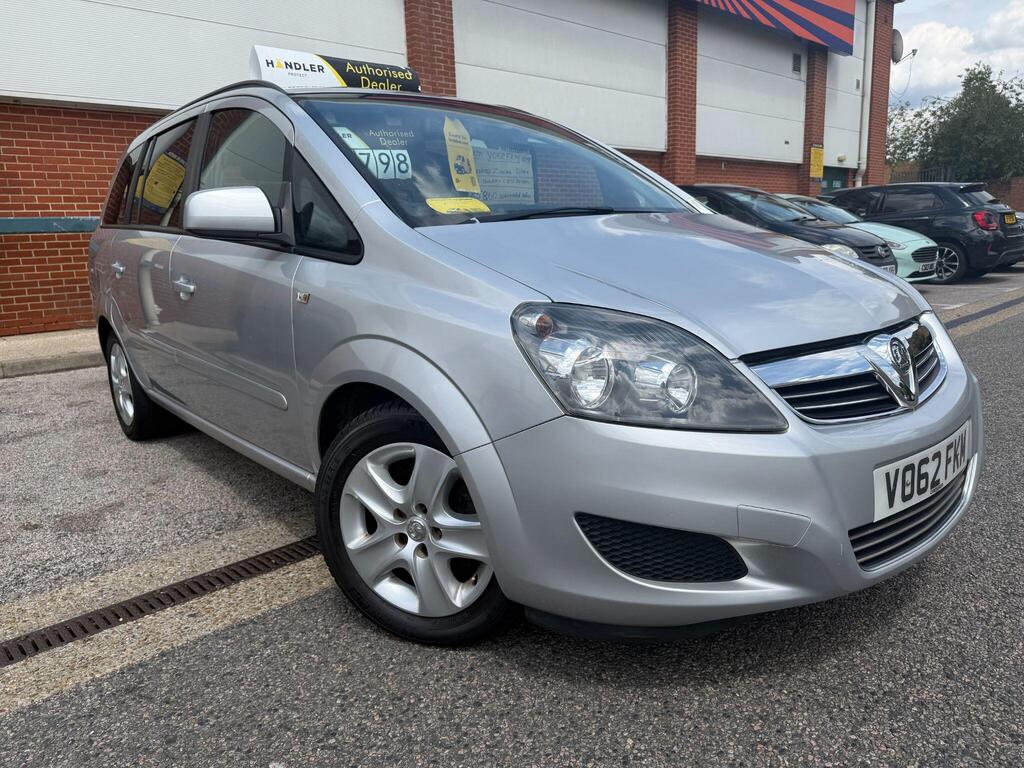Vauxhall Zafira MPV 1.8 16V Exclusiv Euro 5 5dr (SNav)