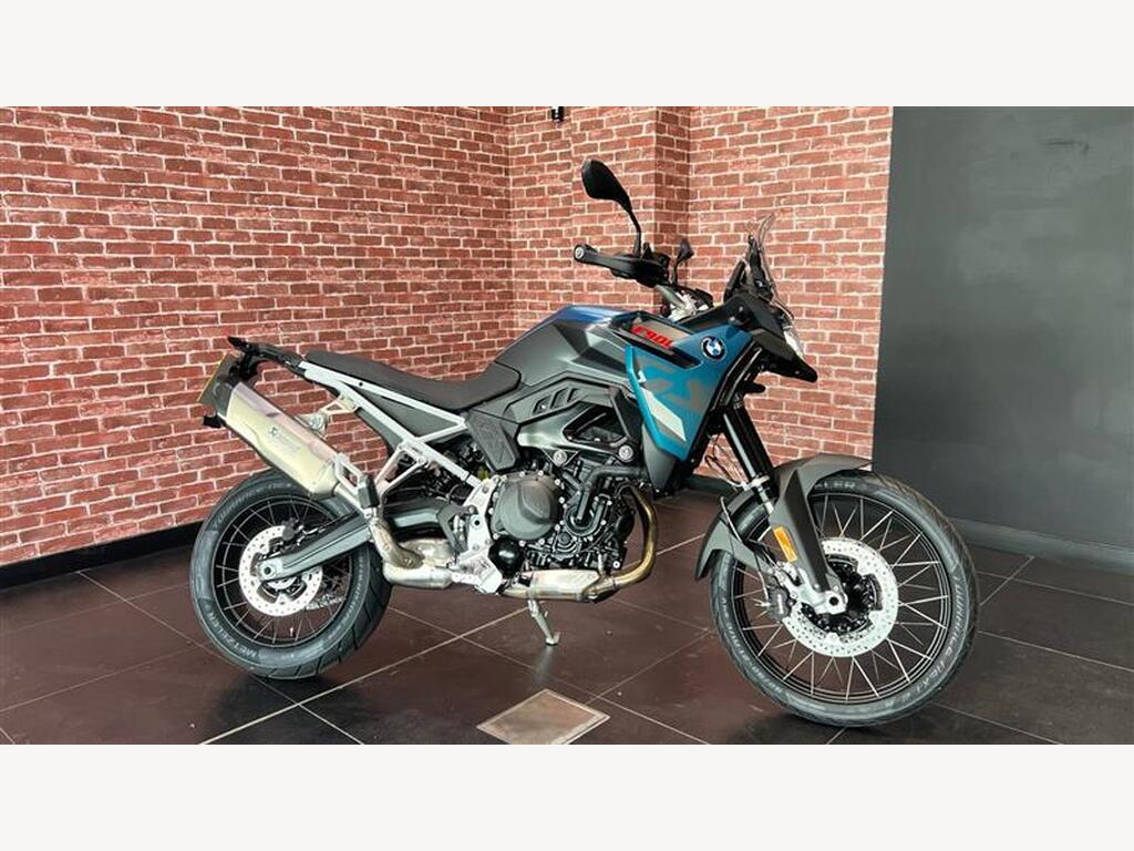 BMW F 900 GS