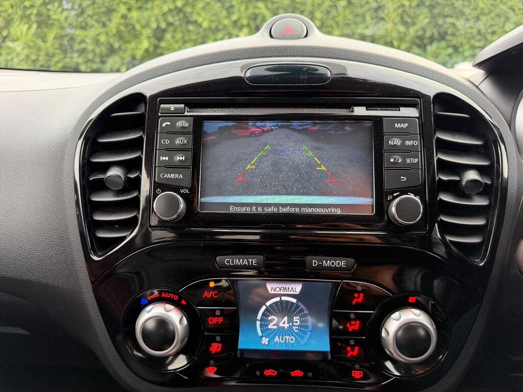 Nissan Juke 1.6 Tekna CVT Euro 5 5dr thumbnail 21