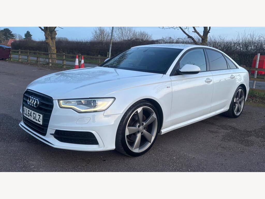 Audi A6 Saloon Saloon 2.0 TDI ultra Black Edition S Tronic Euro 6 (s/s) 4dr