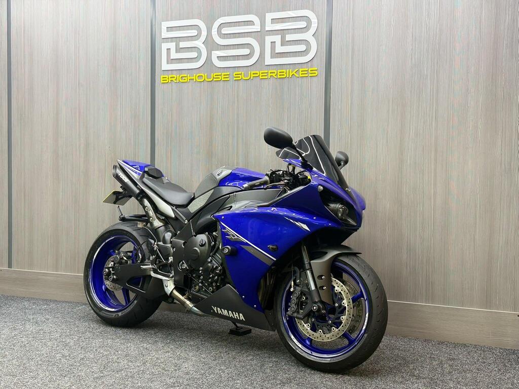 Yamaha R1 Super Sports 1000