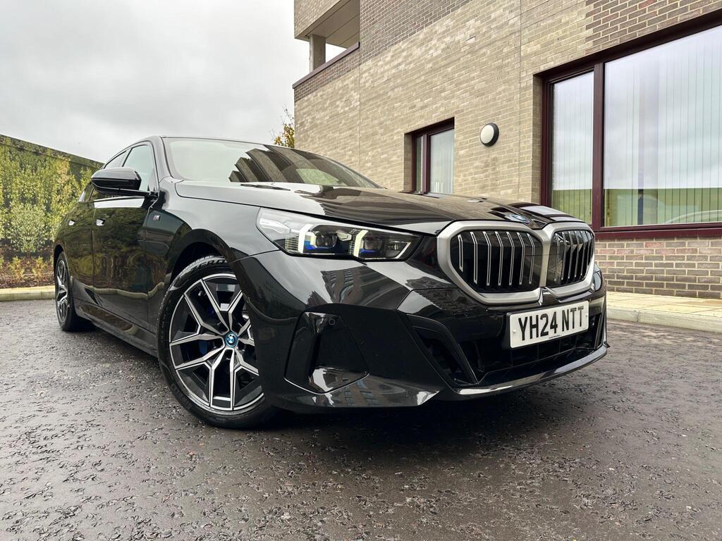BMW 5 Series Saloon 2.0 530e 22.1kWh M Sport Steptronic Euro 6 (s/s) 4dr