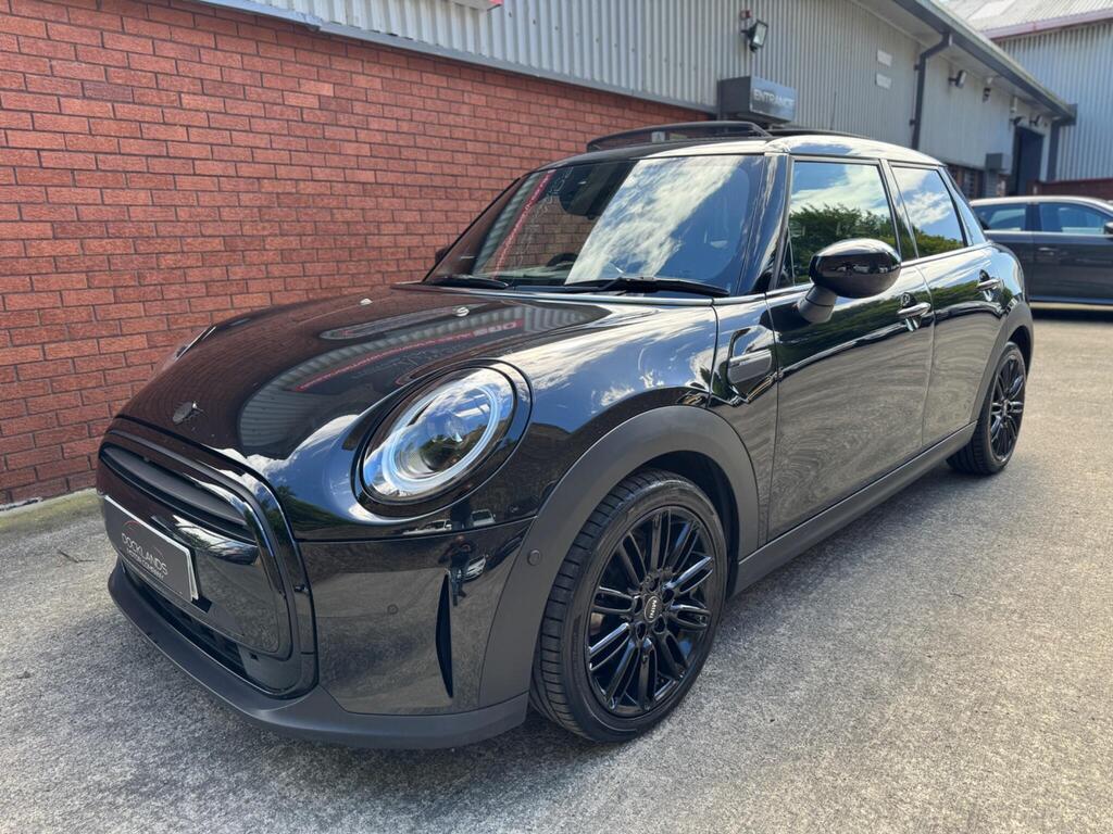 MINI Hatch Hatchback 1.5 Cooper Exclusive Steptronic Euro 6 (s/s) 5dr