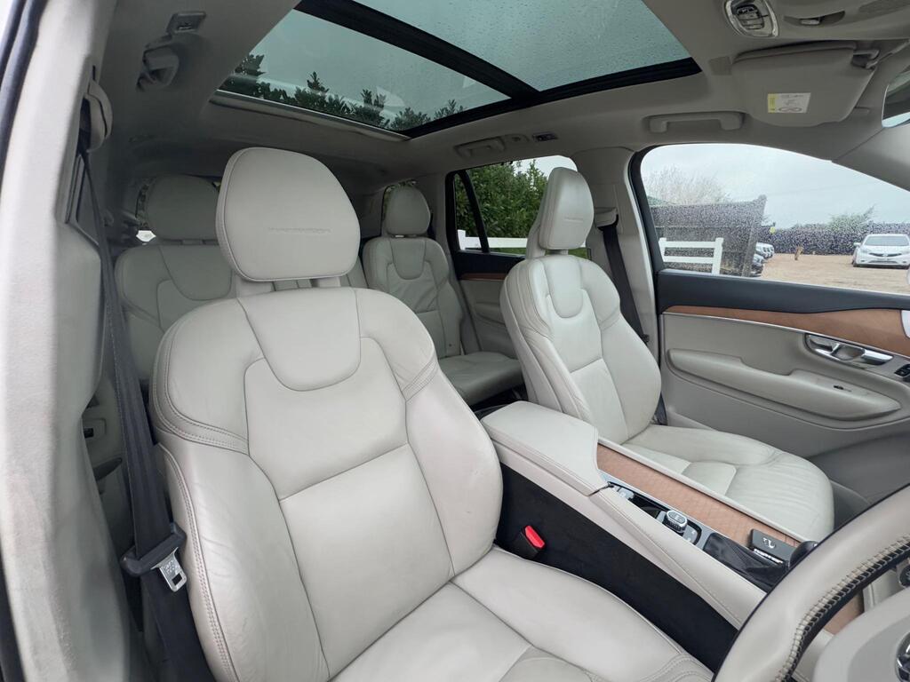 Volvo XC90 2.0 D5 Inscription Geartronic 4WD Euro 6 (s/s) 5dr thumbnail 7