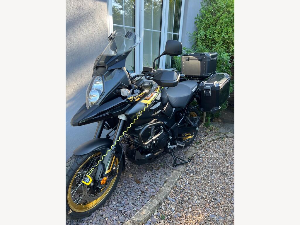 Suzuki V-Strom 1050