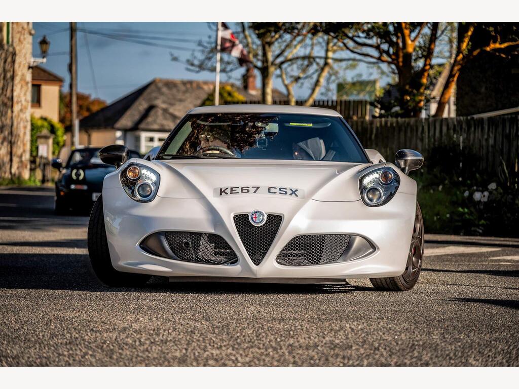 Alfa Romeo 4C