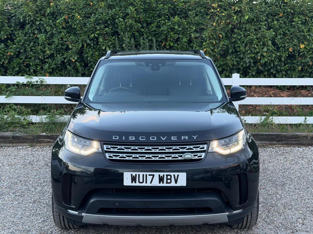 2017 Land Rover Discovery thumbnail 4