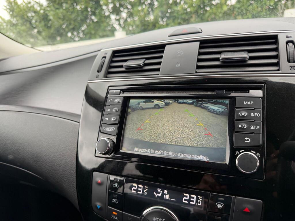 2017 Nissan Pulsar thumbnail 23