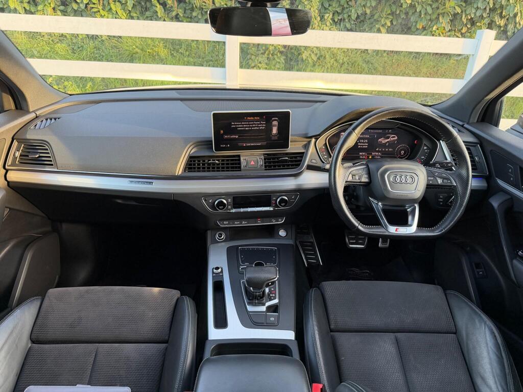 2017 Audi Q5 thumbnail 2