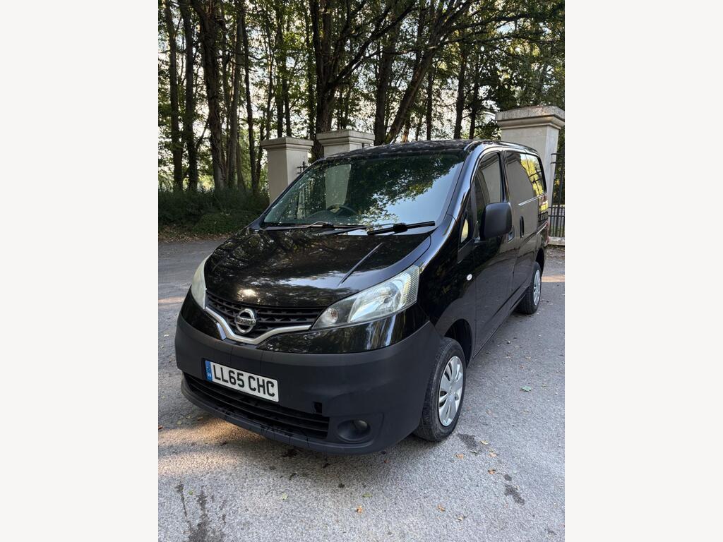 Nissan NV200
