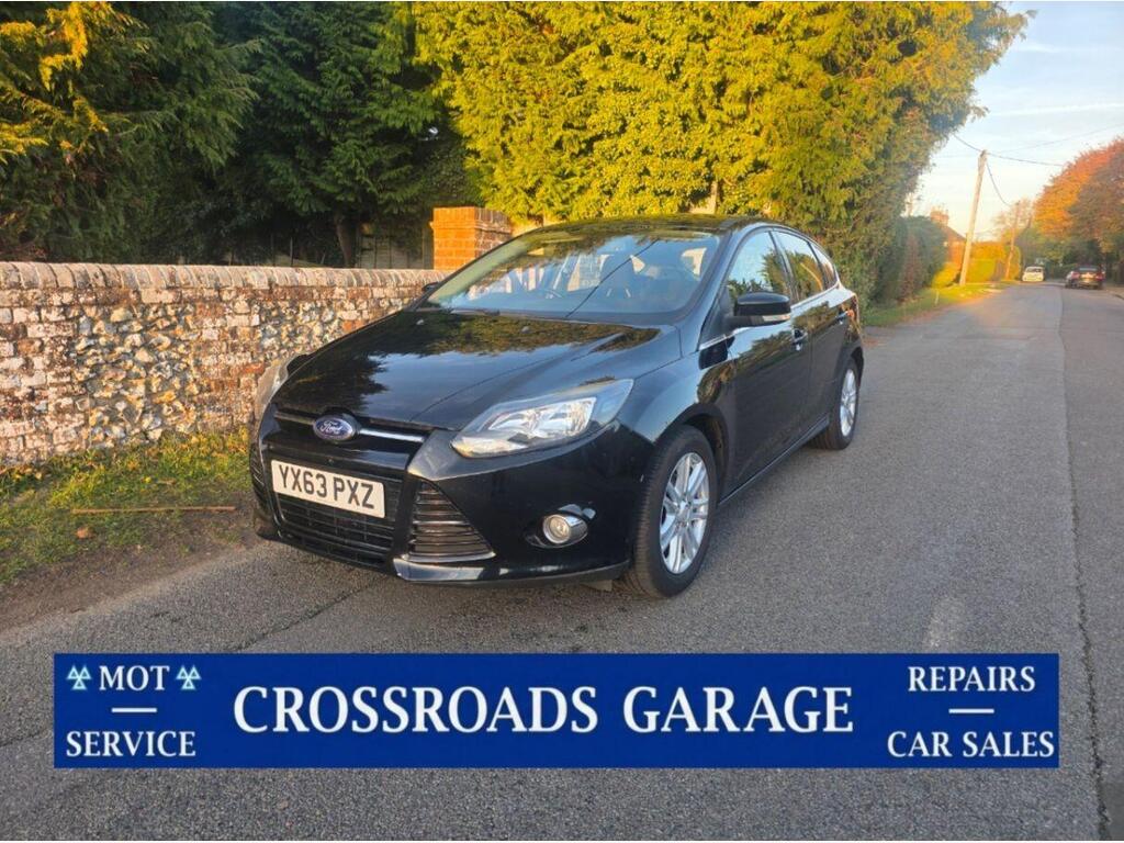 Ford Focus Hatchback 1.0T EcoBoost Titanium Euro 5 (s/s) 5dr