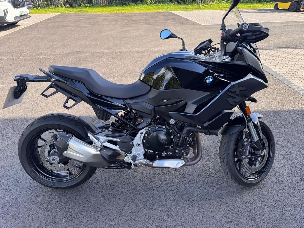 BMW F 900 XR