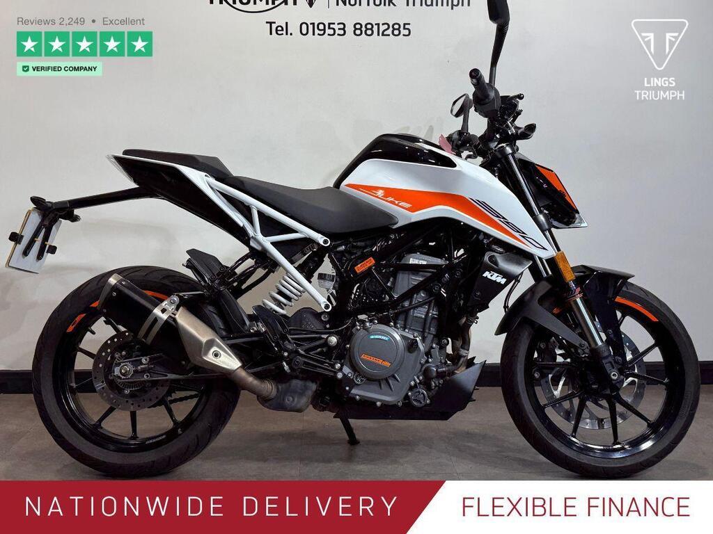 KTM 390 Duke