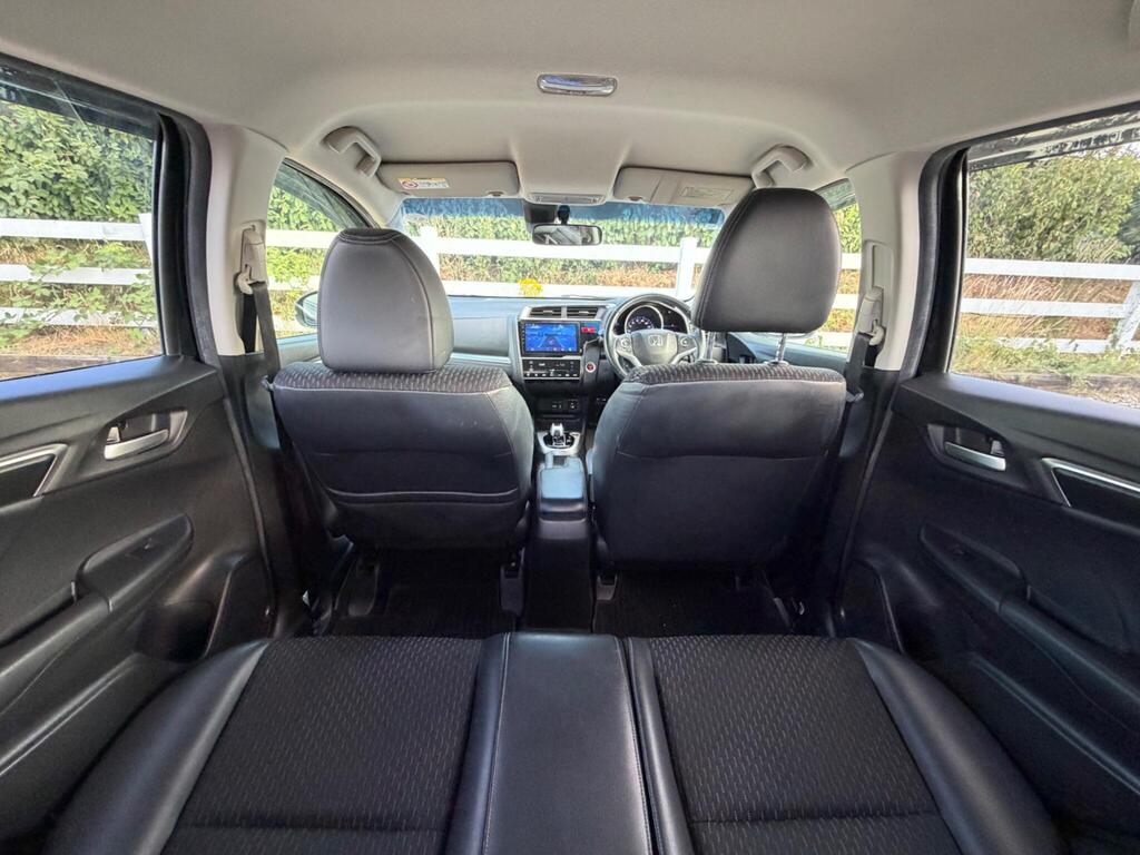 2014 Honda Jazz thumbnail 32